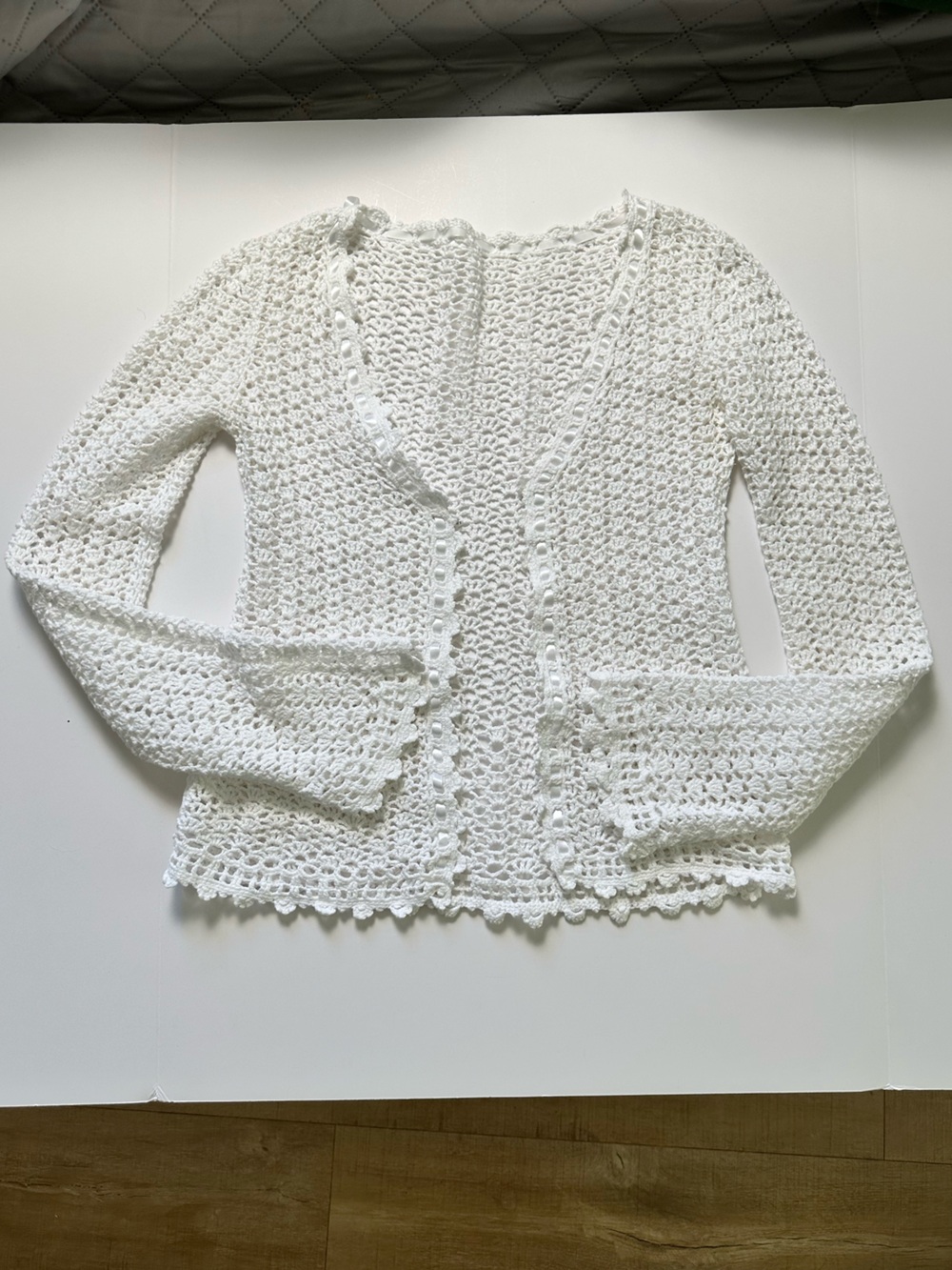 Vintage White Crochet Cardigan with Satin Ribbon Detail-XS
